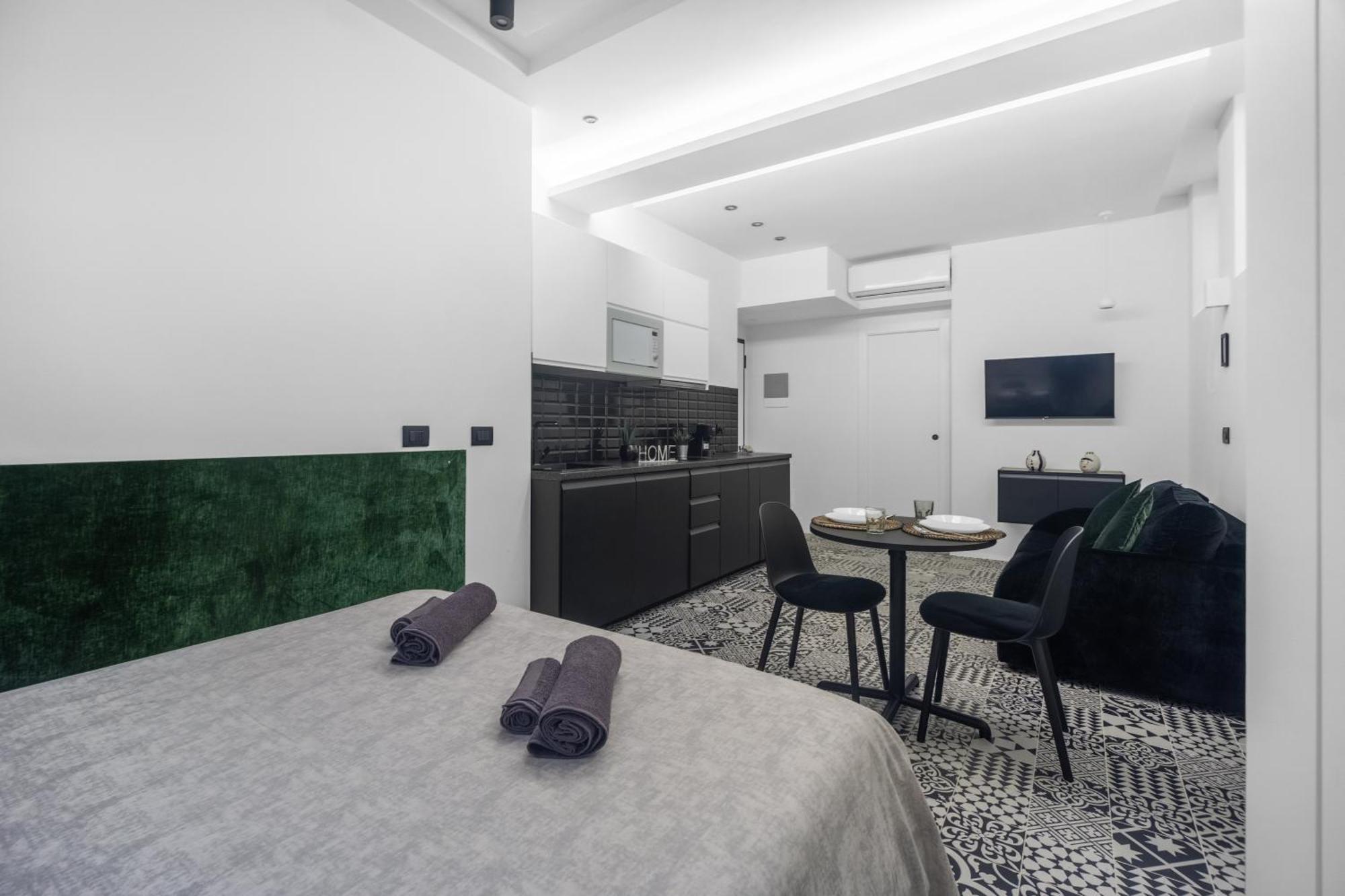 Pag60 -Crescenzago-Luxury Green House Milan Exterior photo